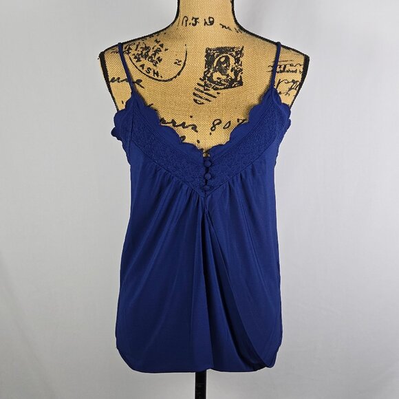 Banana Republic Blue Embroidered Trim Camisole Top Scallop Edge Feminine Size S‎ - Picture 1 of 12